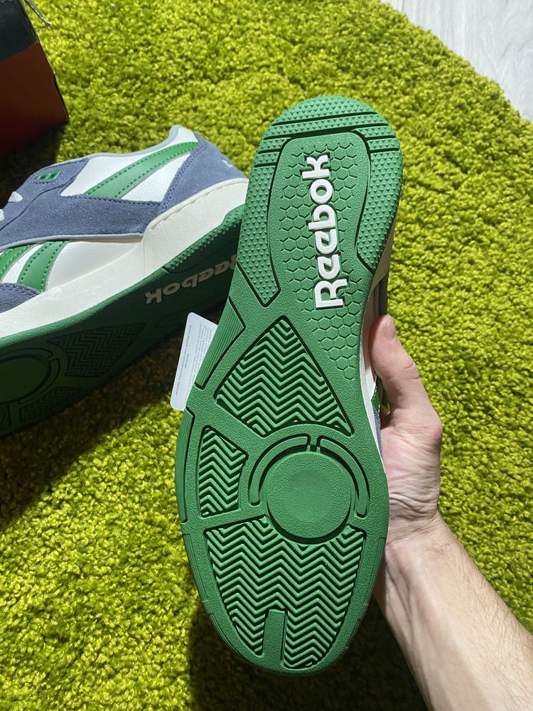 Кросівки Reebok BB4000 unisex