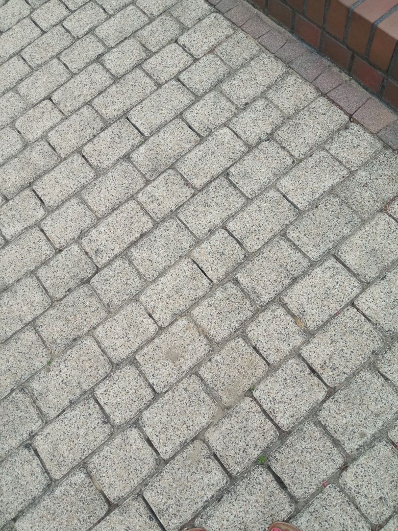 Kostka brukowa plukana