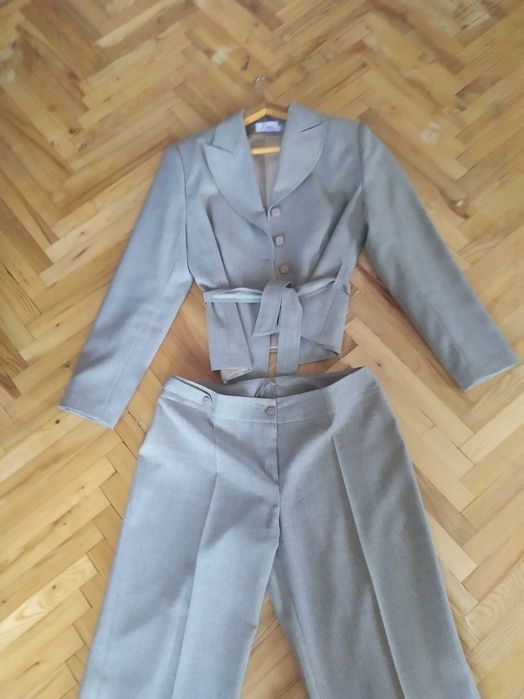 Komplet (marynarka plus spodnie)