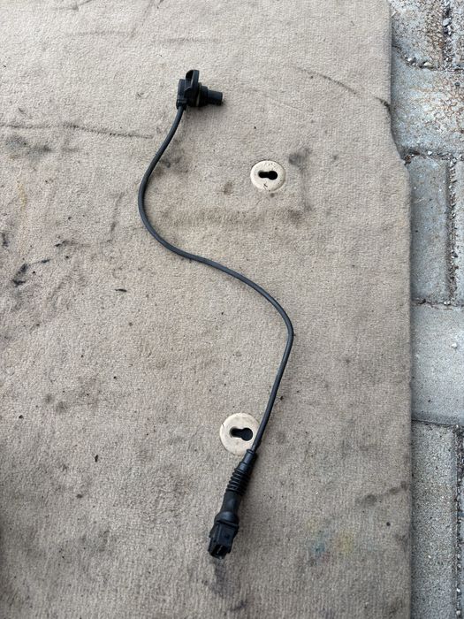 Czujnik położenia wałka rozrządu ssący bmw e46 e39 2.0 2.5 2.8 3.0 m54