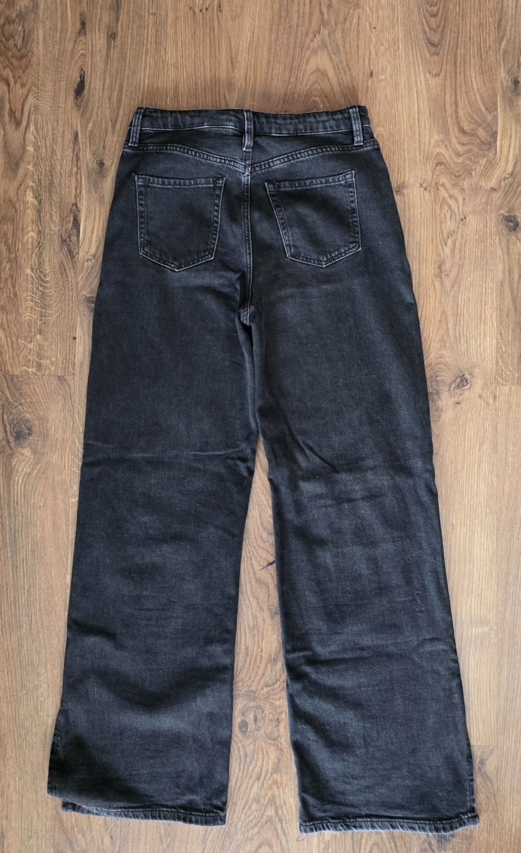 Jeansy H&M w rozmiarze 152