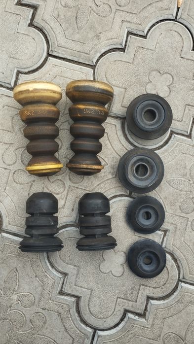 Отбойники амортизатора,опора амортизатора оригинал Чери амулет