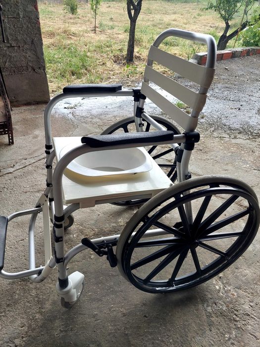 Arrastadeira de hospital com rodas