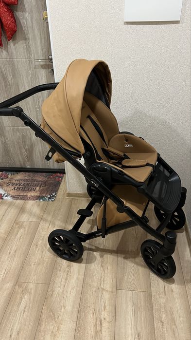 Продам коляску Anex e/type 2в1 + автолюлька з адаптерами в подарунок