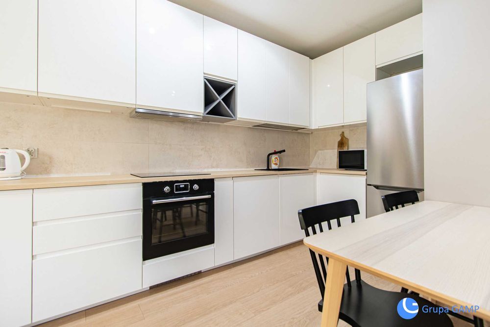 Al. Pokoju I Ogród I parking I Tauron Arena