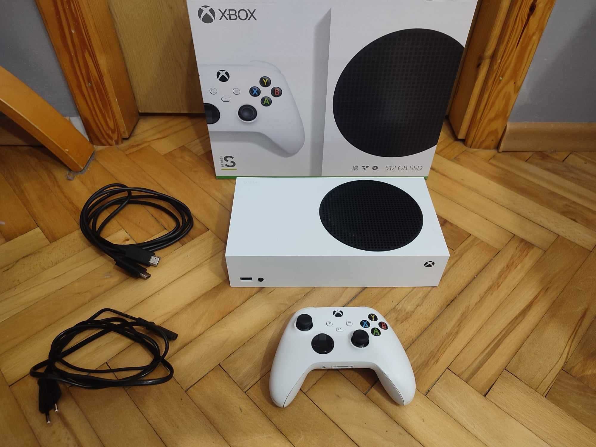 Okazja!!! Xbox Series S 512 GB + pad i gry ! Jak nowa! Gwarancja!!!