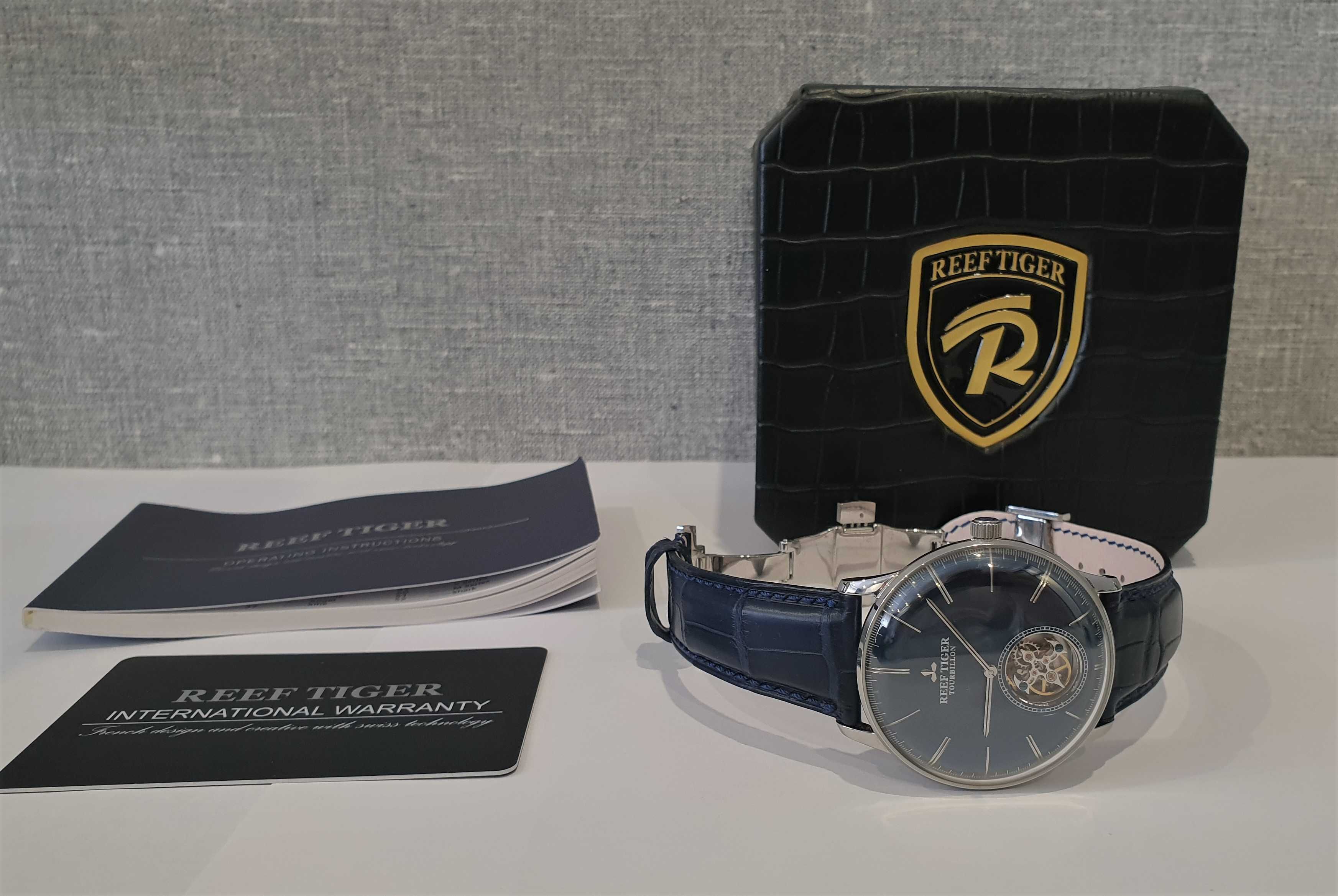Чоловічий годинник часы Reef Tiger RGA1930 Tourbillon Sapphire Automat