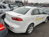 Błotnik MITSUBISHI LANCER VIII k:W37A drzwi maska zderzak lampa części