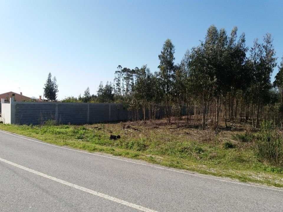 Terreno p/ construção de moradia