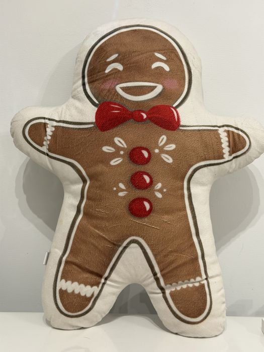 Piernik, swiąteczna, pluszowa poduszka dekoracyjna, sinsay,gingerbread