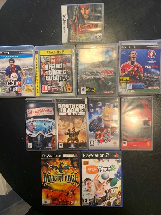 Vários jogos de consolas