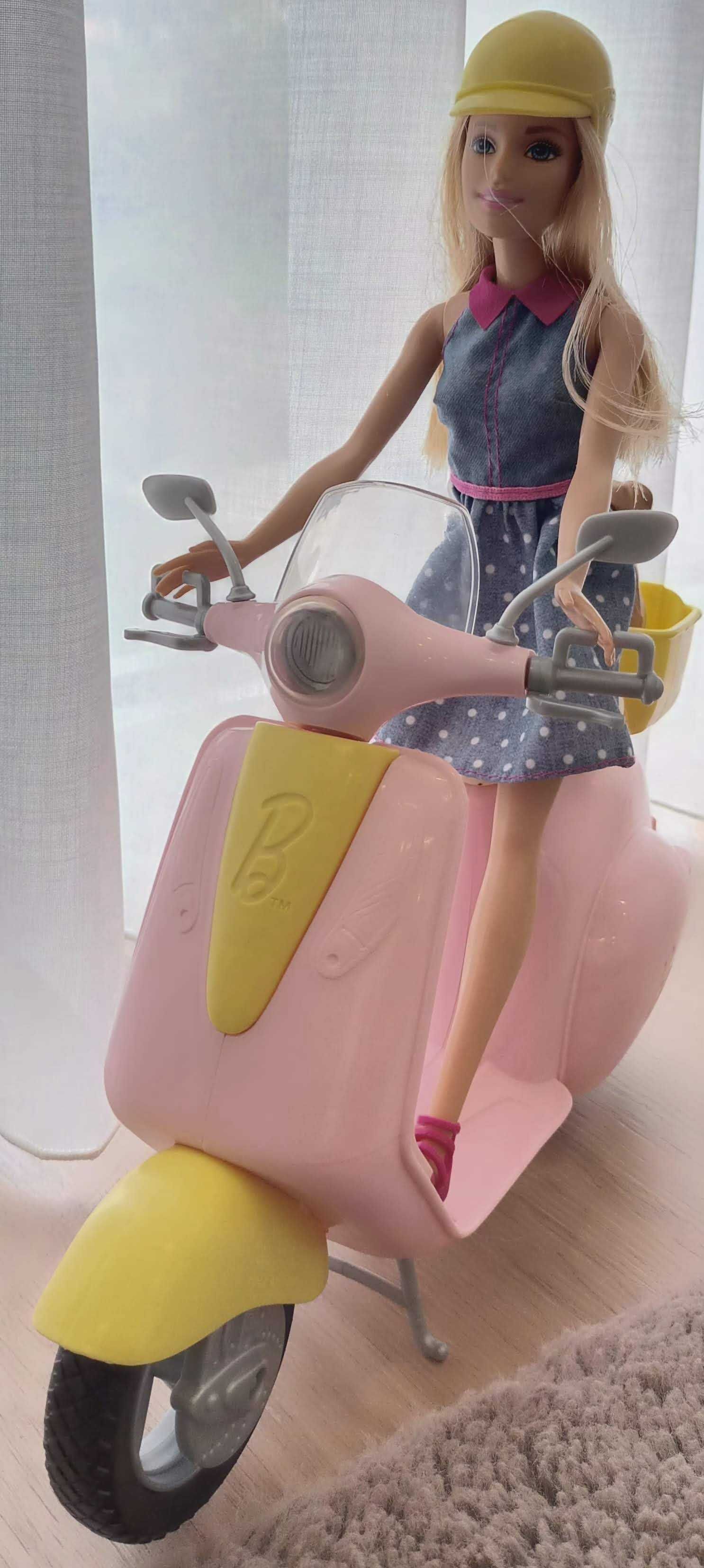 Barbie Scooter da Mattel