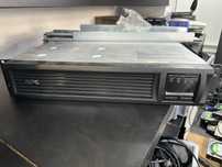 UPS Apc smt750RMI2u