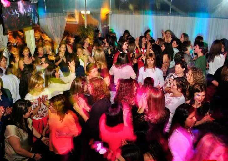 Musico Cantor ao vivo - animação de Eventos - muita Festa.
