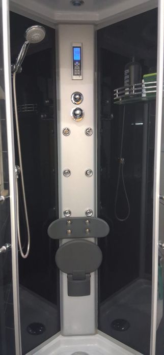 Duche Cabine com jacuzzi e música