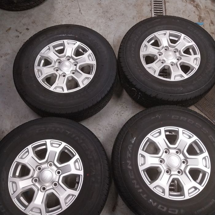 Całe Koła Ford Ranger R16 6x139.7 7J ET 55