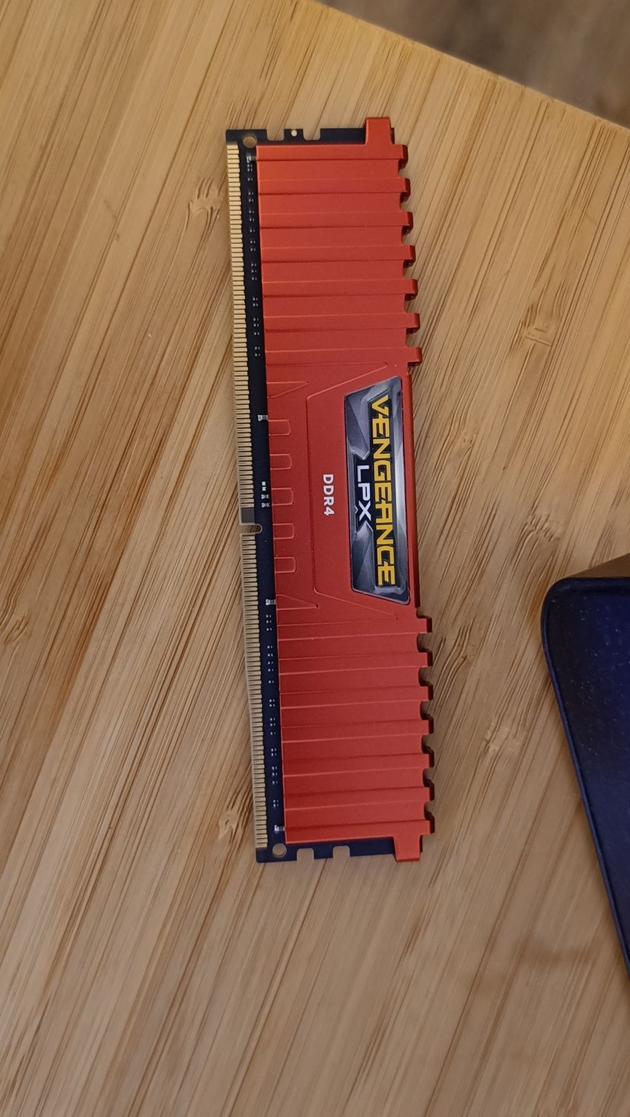 ram do komputera ddr4 8gb corsair vengeance 2400mhz