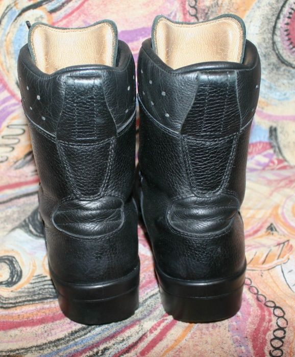 Берцы мужские из кожи,стелька 24.5 см