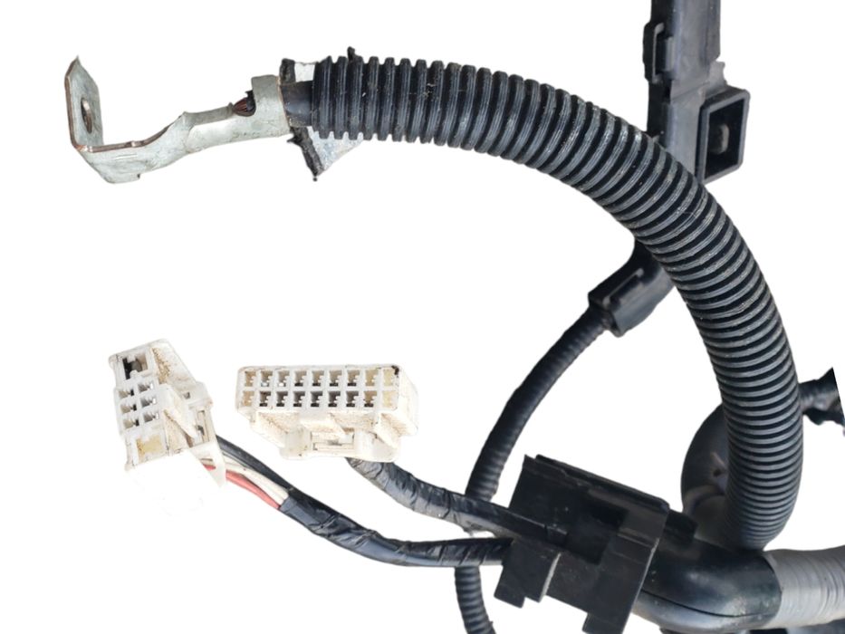 ДЕФЕКТ Проводка двигателя моторная коса отрезан конектор на разборка