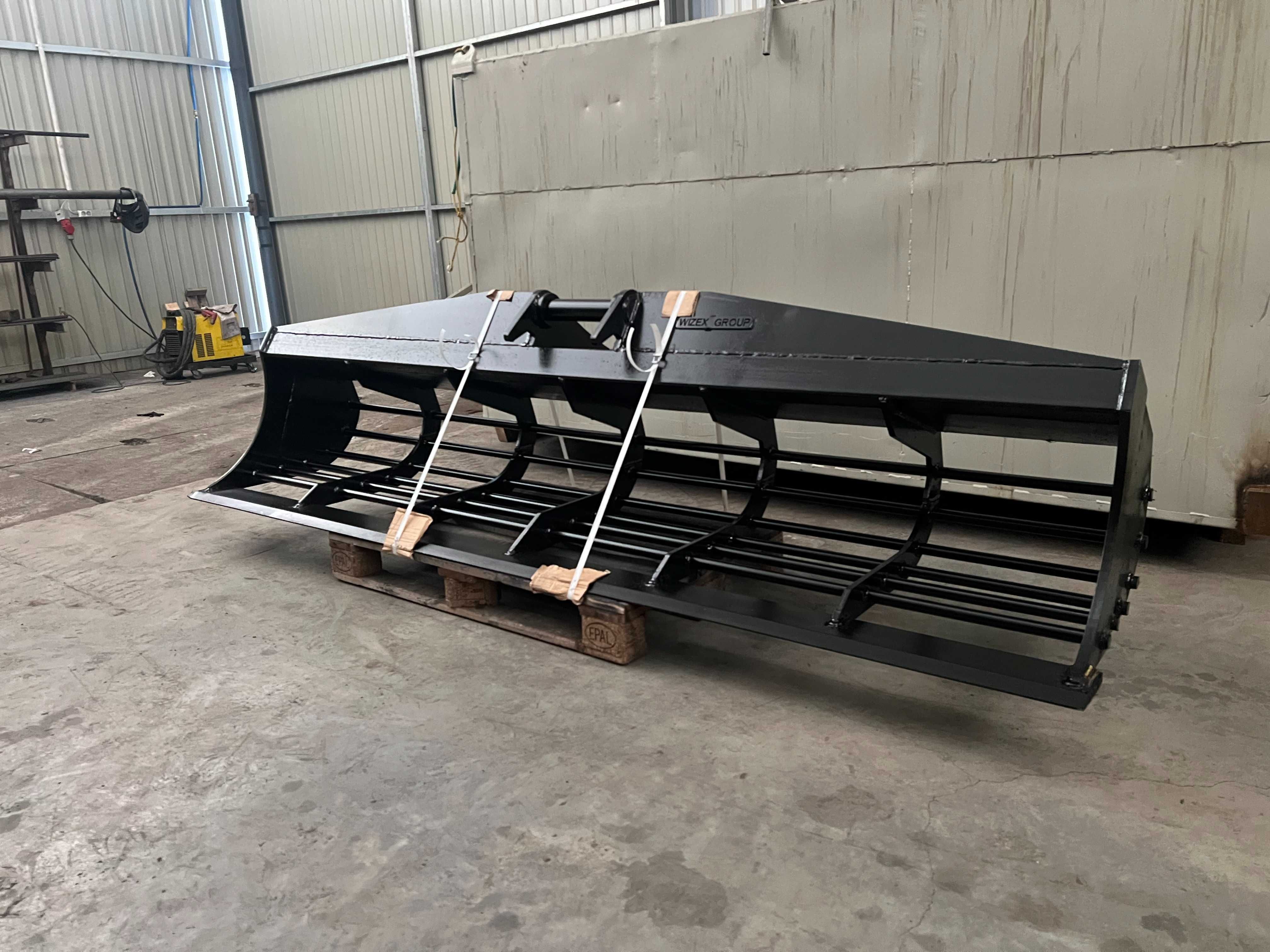 Łyżka skarpowa ażurowa melioracyjna 300cm 9,5-14t