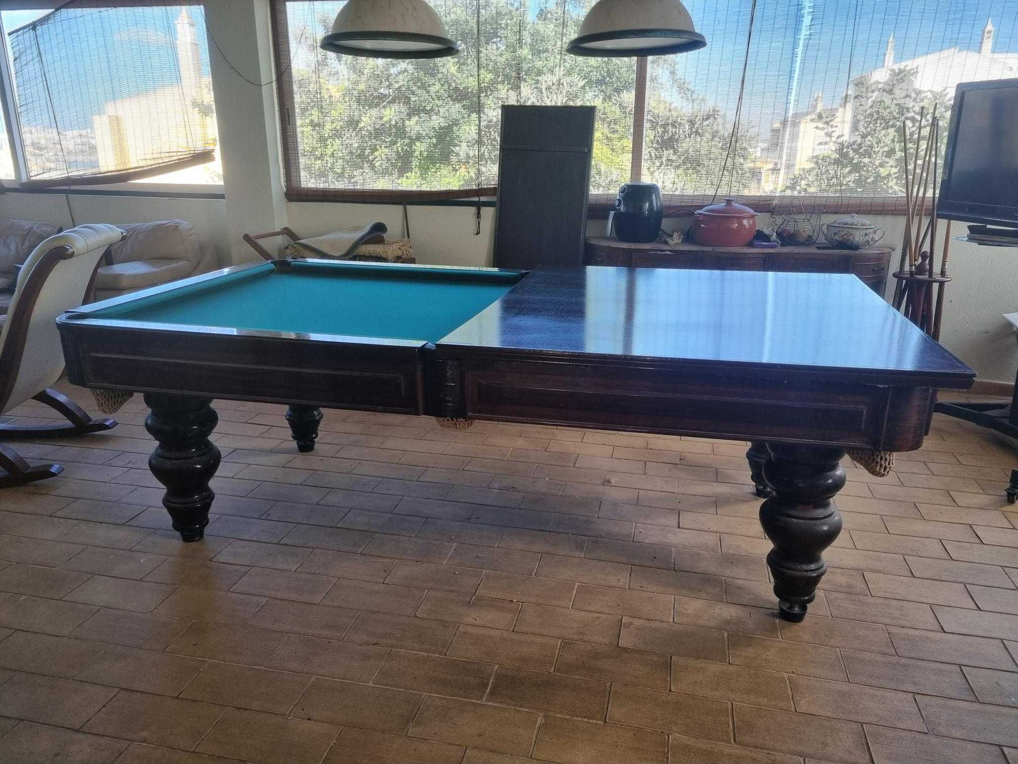Mesa Bilhar com tampo e taqueira