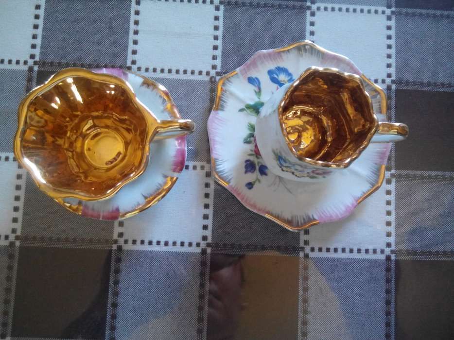 Chávenas pequenas limonjes