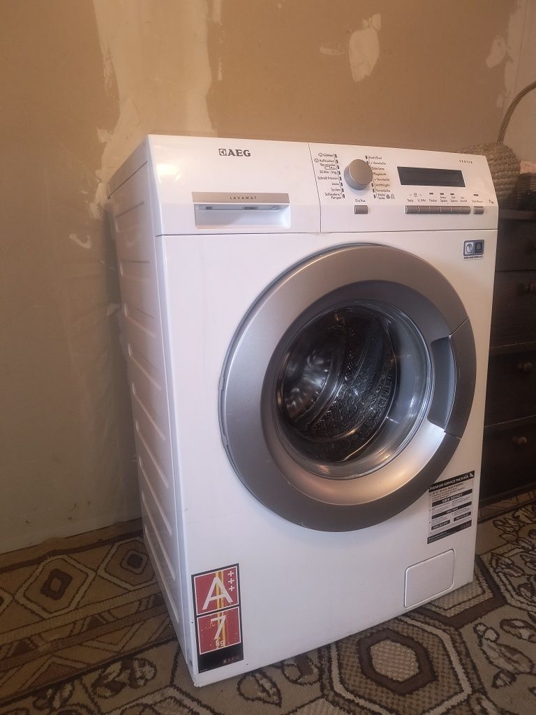 Sprzedam pralkę AEG