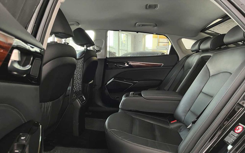 Kia K7 2016 року