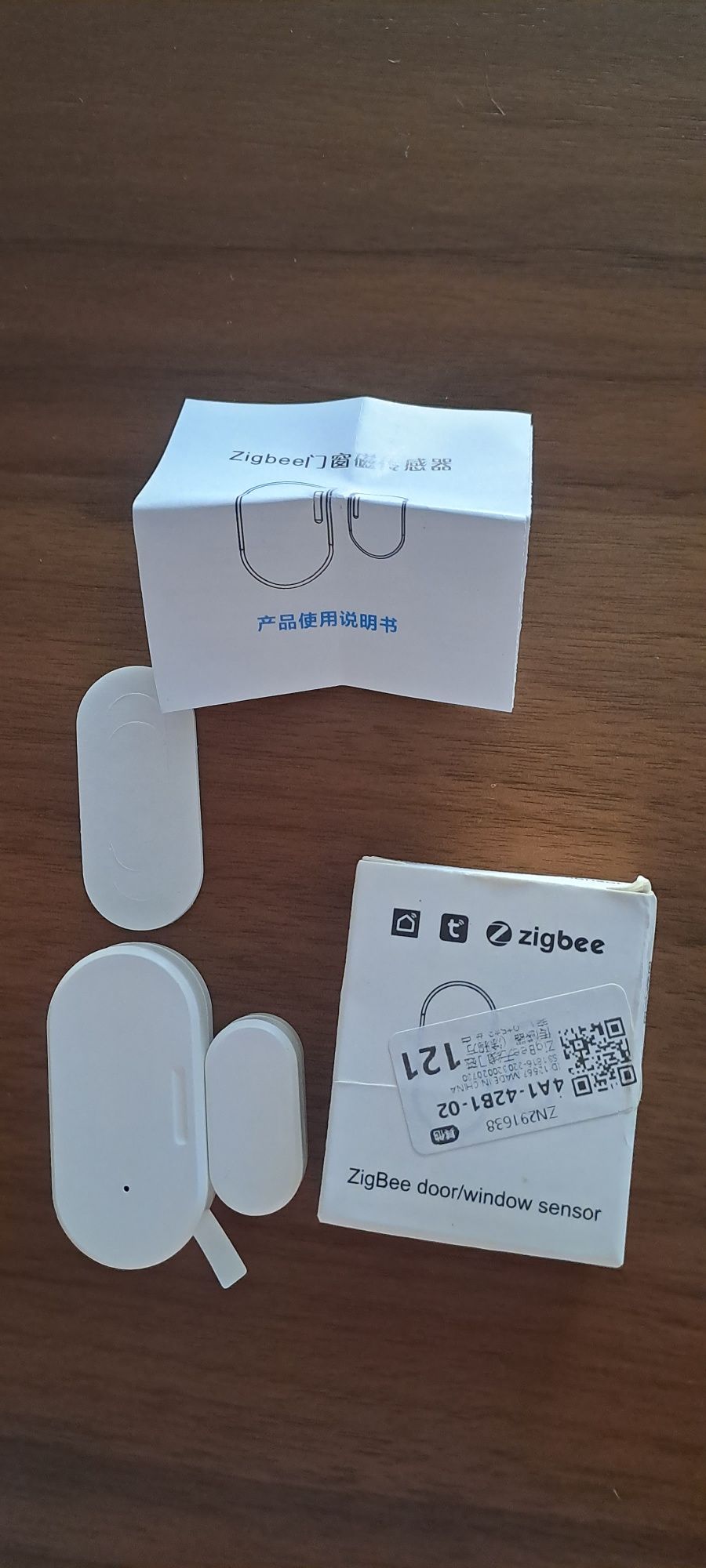 ZigBee door/window sensor Tuya Smart Life