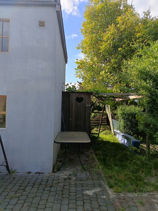 Sprzedam działkę ROD PIAST z altanką i nasadzeniami