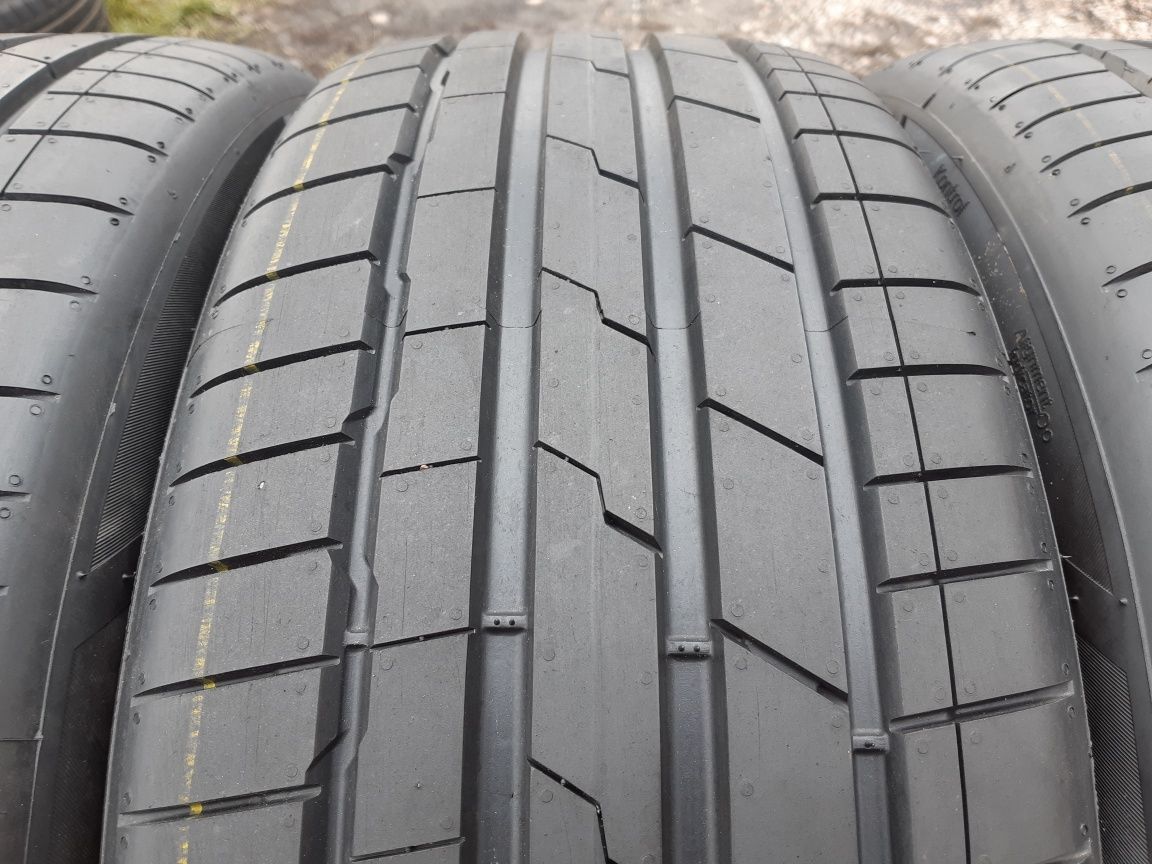 225/45/19 Hankook Ventus S1 Evo3 K127 225/45 R19 96W XL