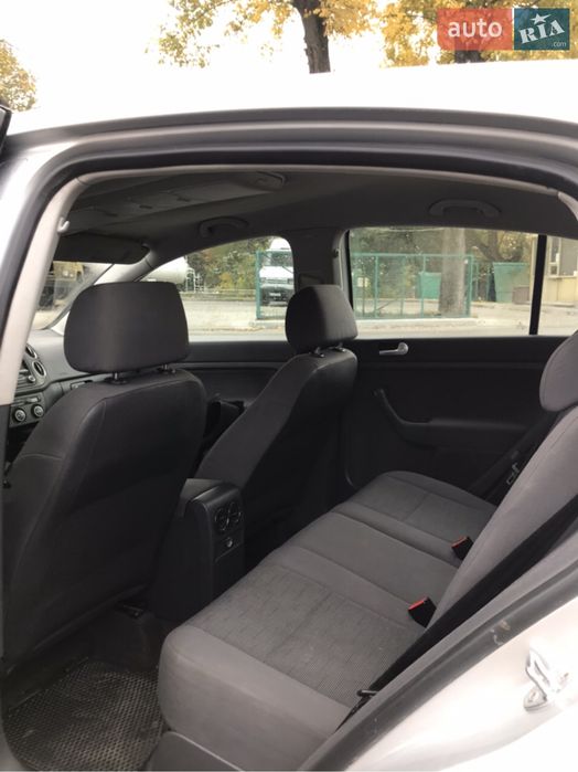 Volkswagen Golf V +  2005 року, 1,9