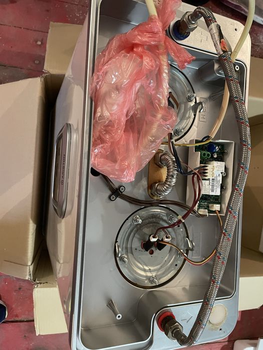 Бойлер Ariston ABS VLS PW 50