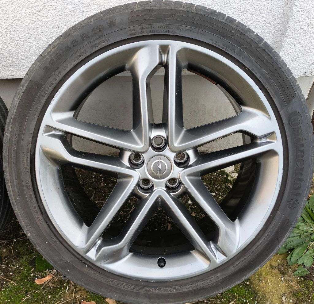 Felgi z oponami Opel Mokka 7,5x19 ET38 5x105