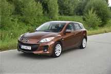 Mazda 3 Mazda 3 1.6 105KM BOGATA WERSJA podgrzewana szyba przód, webasto itd