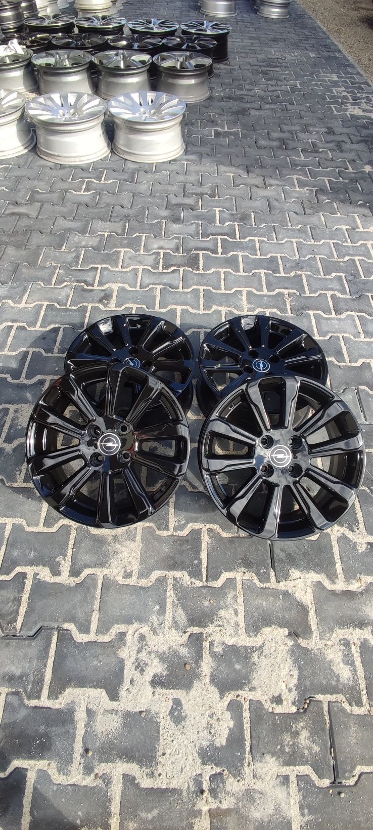 Opel Corsa CrossLand 16" 4x108 6.5J Et20 felgi aluminiowe
