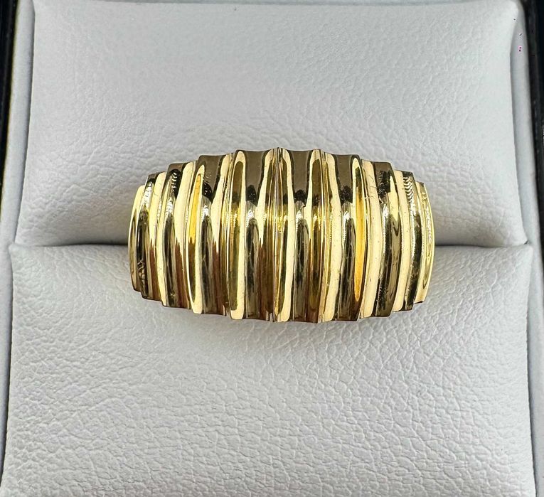 Zjawiskowy złoty pierścionek 2,93 g PR.585 14K R.16