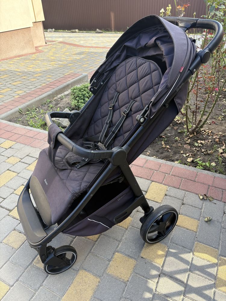Прогулянкова Дятяча коляска  Carrello bravo