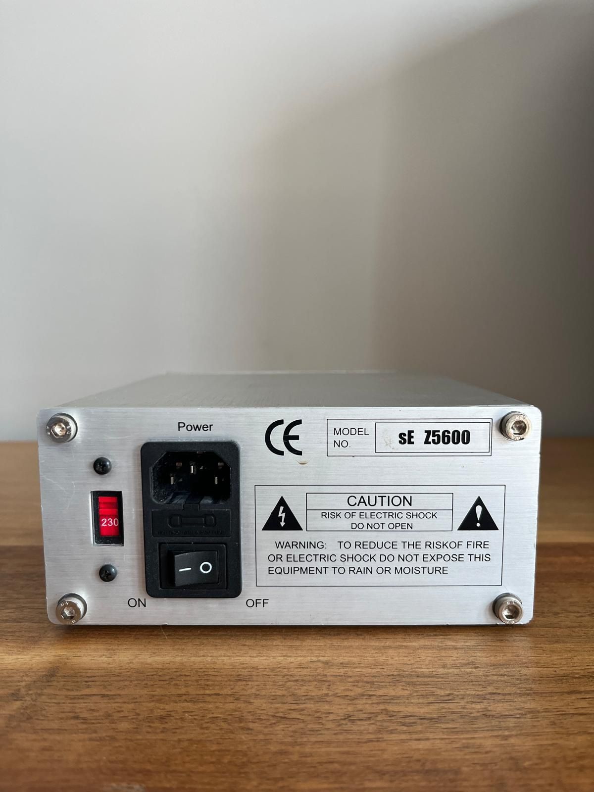 Mikrofon pojemnościowy Se Electronics z5600a Ii