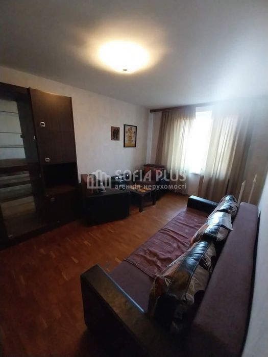 Срочно! 2к, Березняківська вул. 30а, недорого