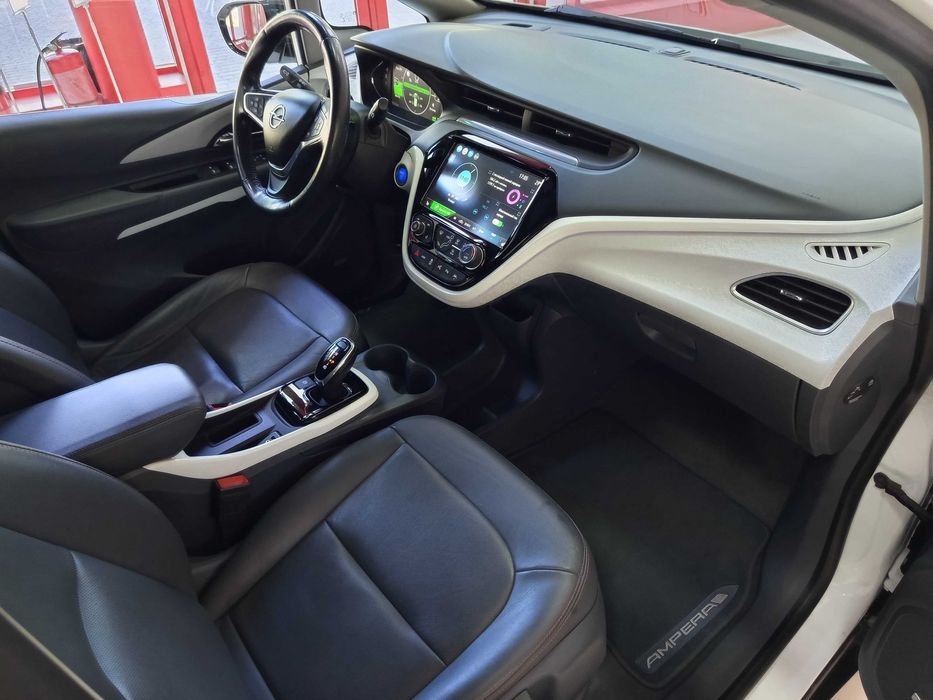 Opel Ampera-e 2019