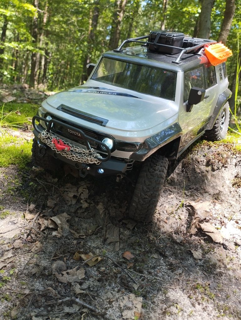 Model RC Hpi Toyota FJ Venture (zestaw kompletny)