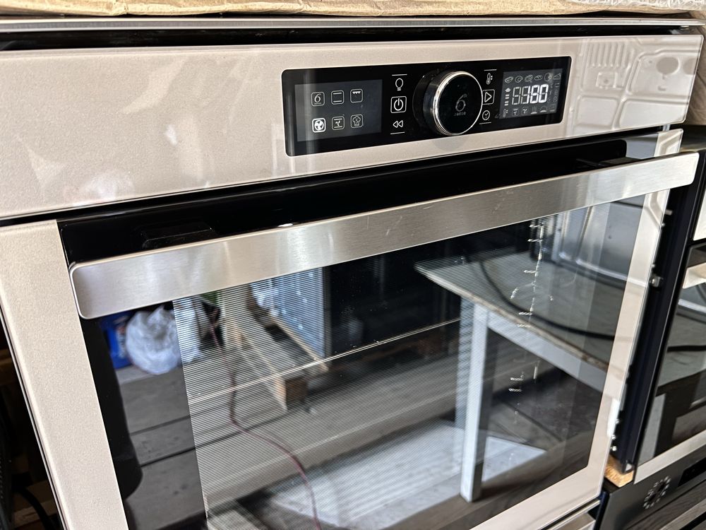 Духовка Whirlpool 6 sense, Cook 3 (Італія)