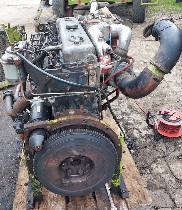 Silnik Perkins T6.3544 TURBO TU50005U -150KM kombajn claas Ładowarka