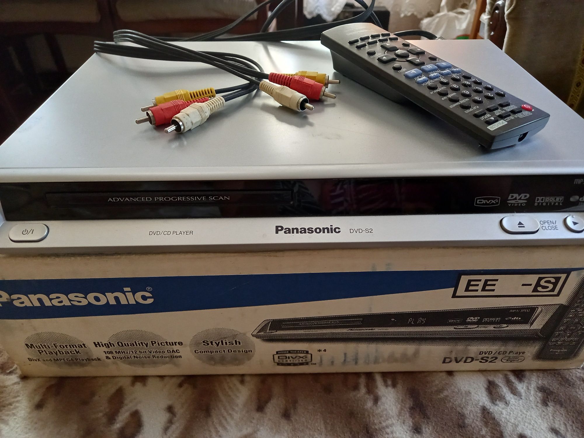 DVD  плеер Panasonic