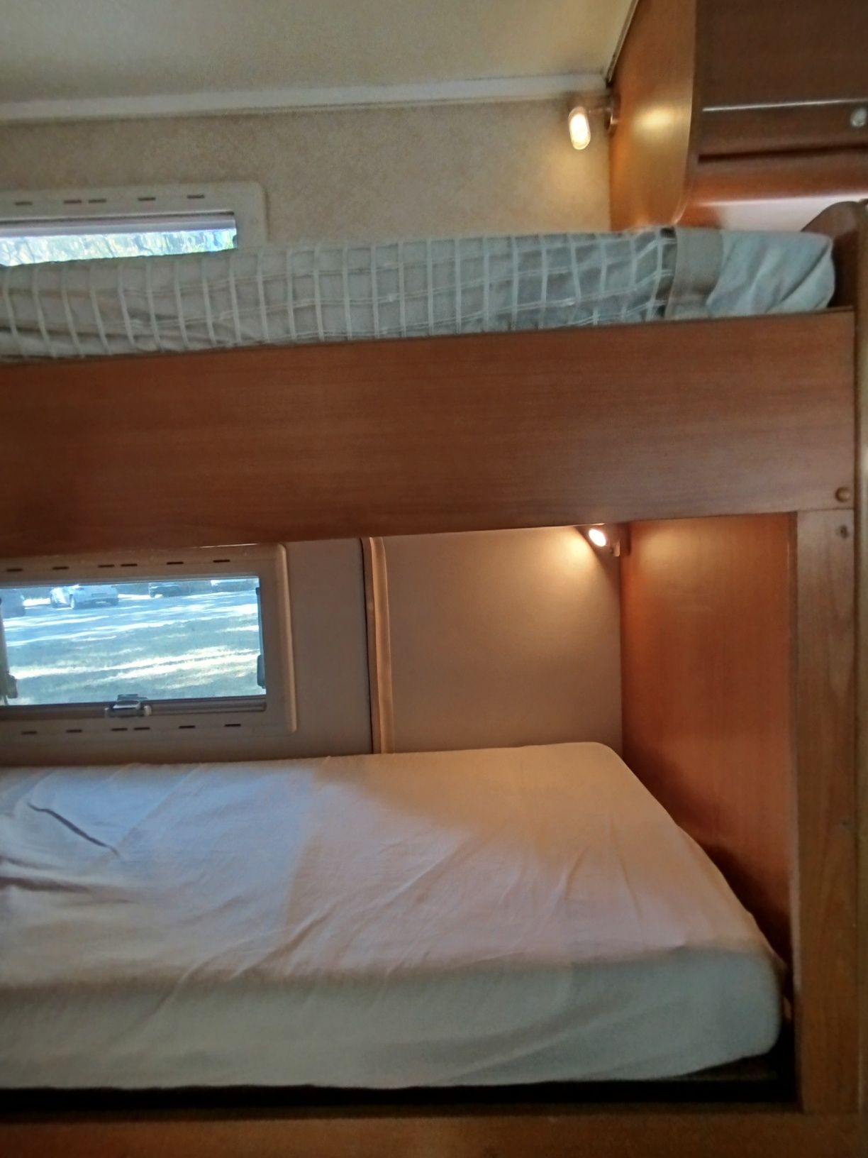 Autocaravana para aluguer | Fiat - Pilote | 3 camas sempre feitas