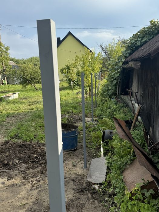 Надам послугу, монтаж стовпців брами фіртки