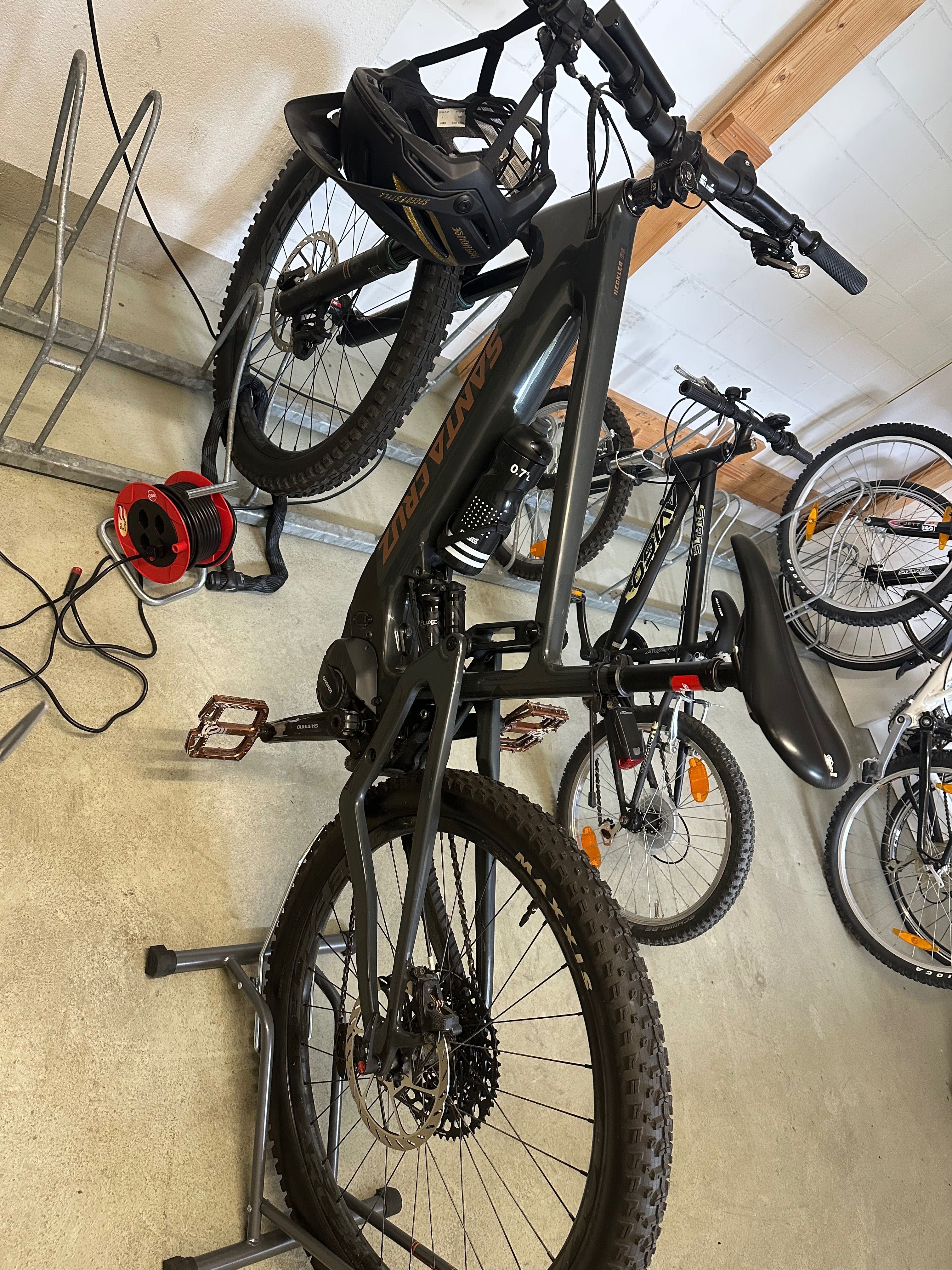 Santa cruz ebike Heckler XL