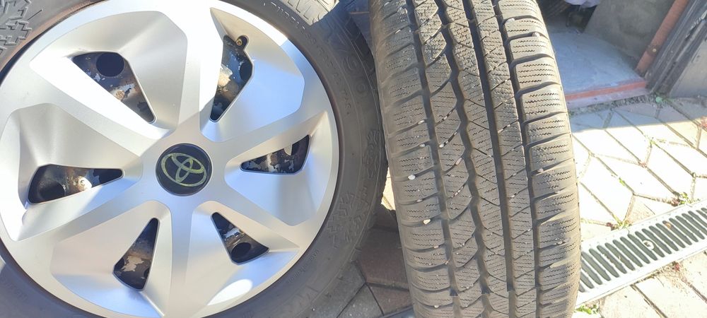 Koła zimowe Toyota Prius 2 ,  3 generacja
