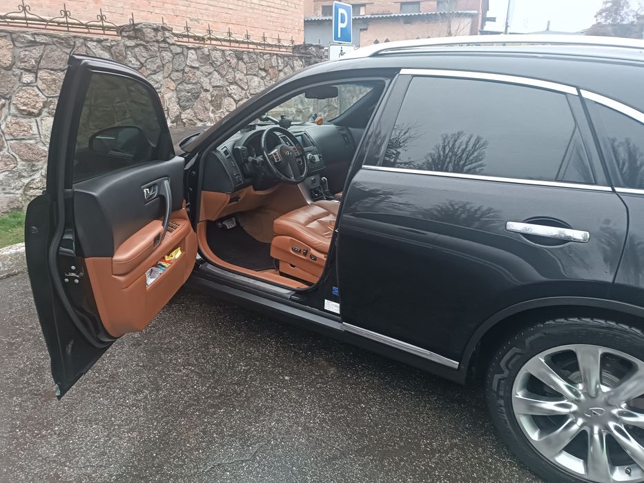 Продам Інфініті FX 35